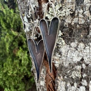 Hollow Form Heart Earrings